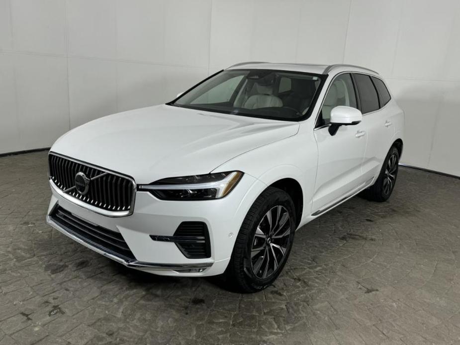 used 2023 Volvo XC60 car, priced at $43,500