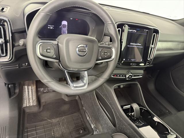 used 2022 Volvo C40 Recharge Pure Electric car, priced at $27,998