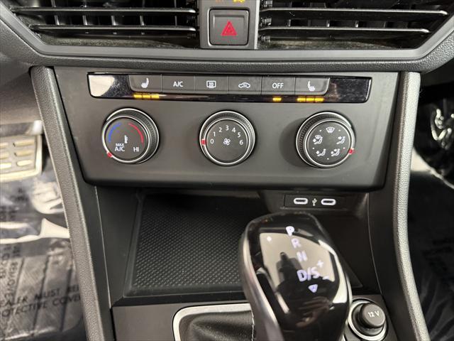 used 2024 Volkswagen Jetta car, priced at $21,998