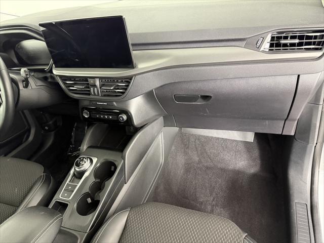 used 2023 Ford Escape PHEV car, priced at $19,998
