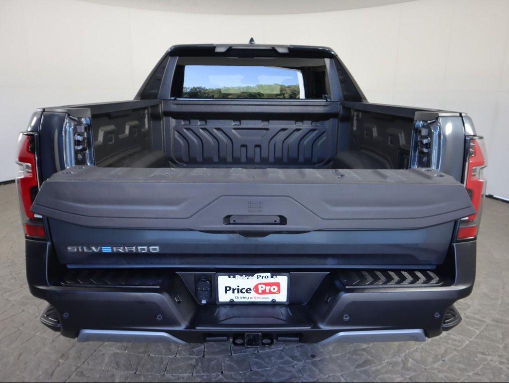 used 2025 Chevrolet Silverado EV car, priced at $57,500