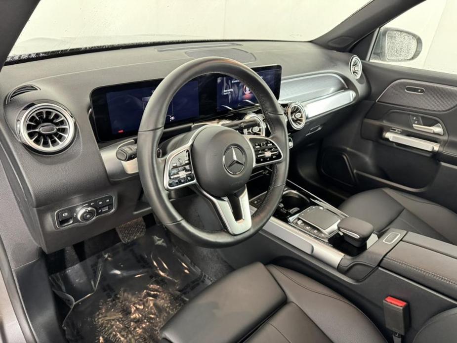 used 2022 Mercedes-Benz GLB 250 car, priced at $33,800