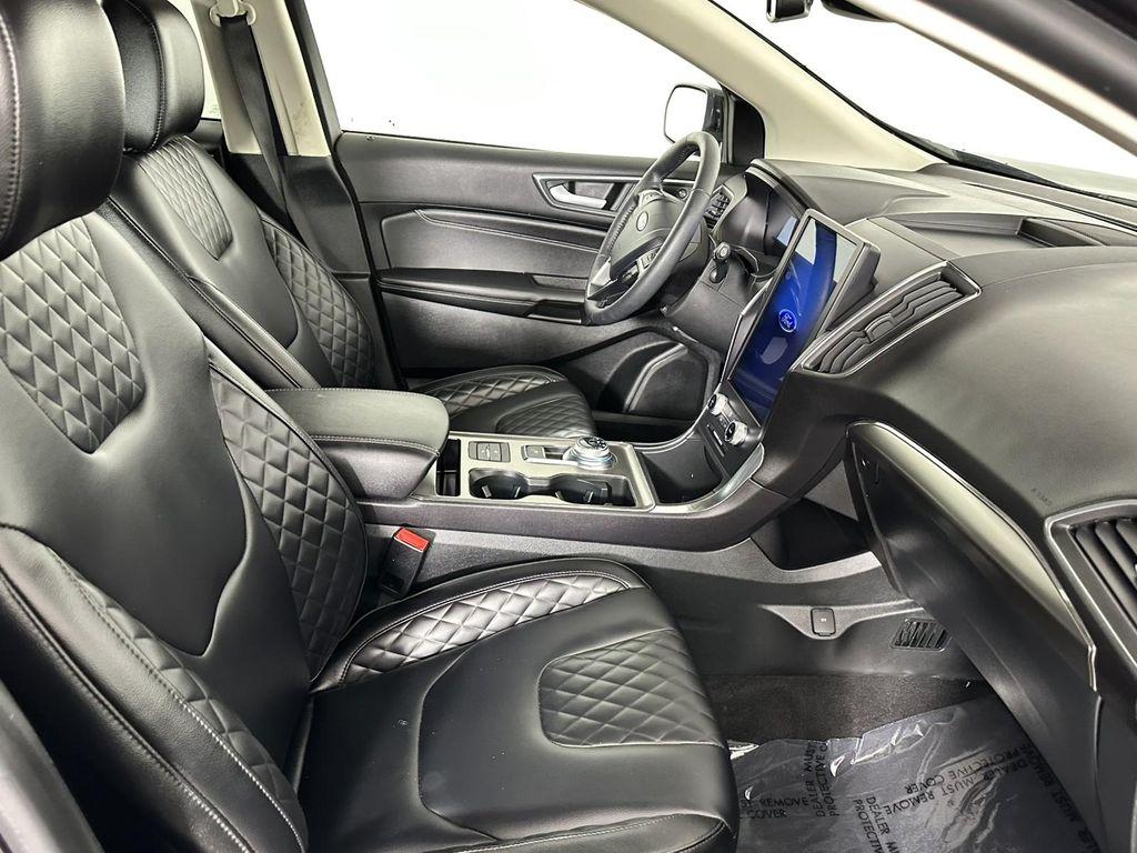 used 2024 Ford Edge car, priced at $29,998