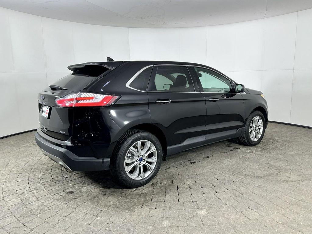 used 2024 Ford Edge car, priced at $29,998