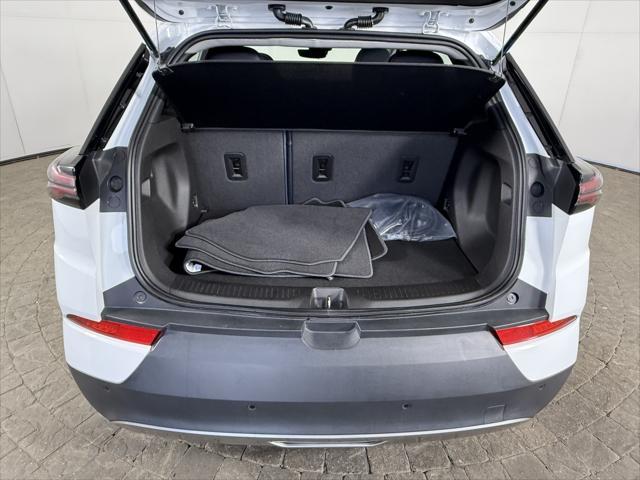 used 2022 Chevrolet Bolt EUV car, priced at $20,998