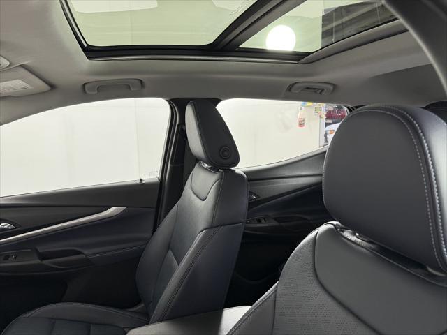 used 2022 Chevrolet Bolt EUV car, priced at $20,998