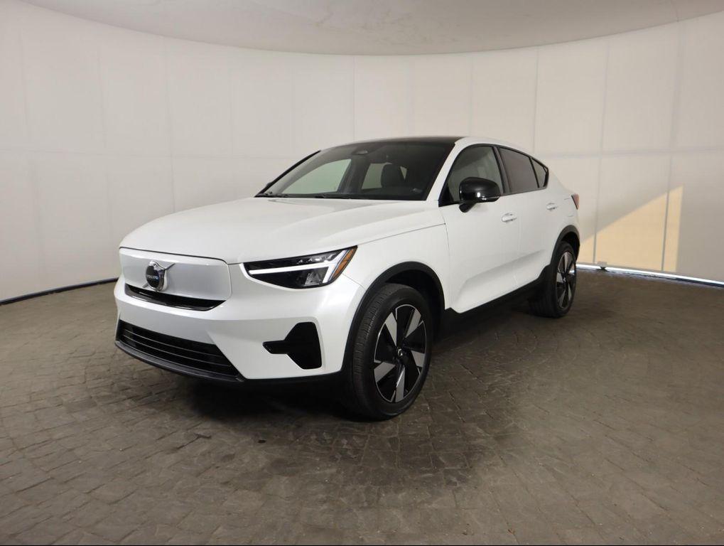 used 2024 Volvo C40 Recharge Pure Electric car, priced at $29,998