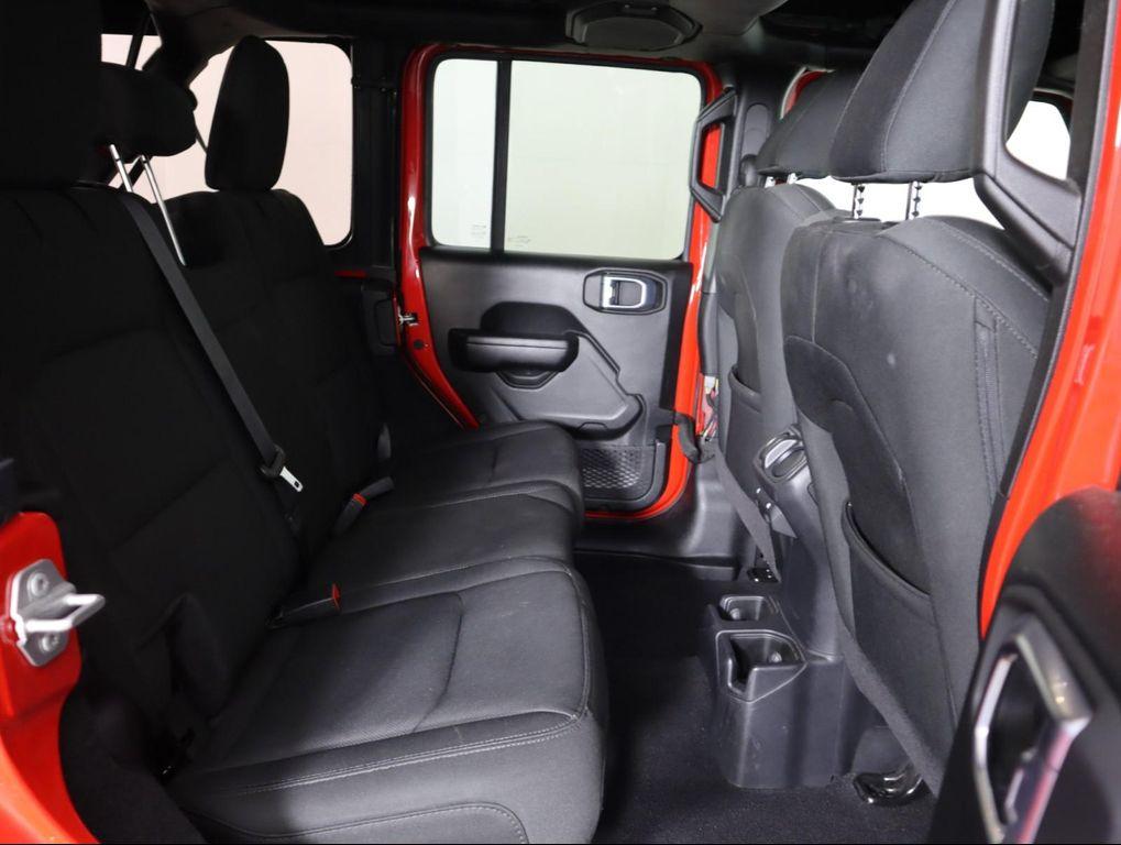 used 2021 Jeep Wrangler Unlimited car, priced at $27,998