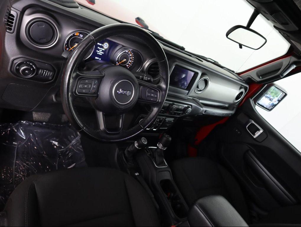 used 2021 Jeep Wrangler Unlimited car, priced at $27,998