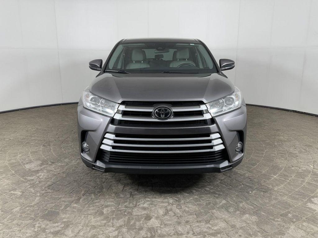 used 2019 Toyota Highlander car, priced at $22,998