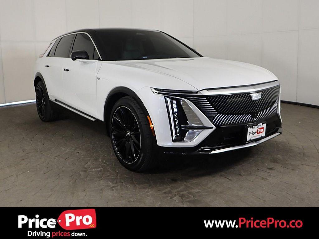 used 2025 Cadillac LYRIQ car, priced at $54,998