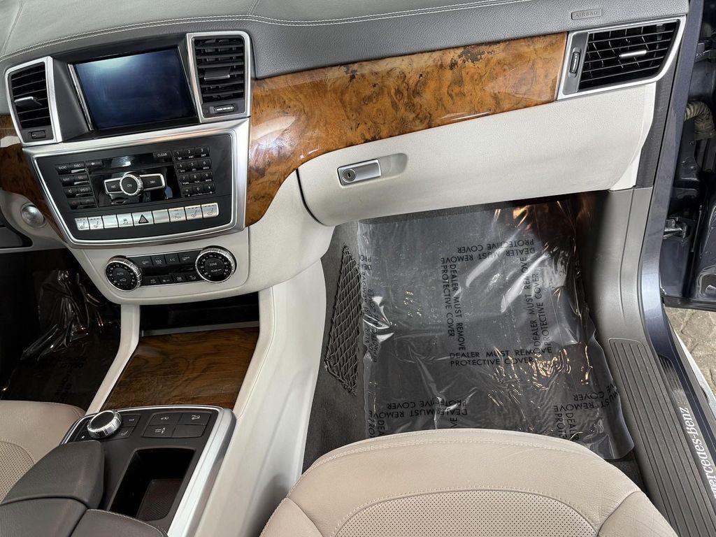 used 2014 Mercedes-Benz GL-Class car, priced at $13,500
