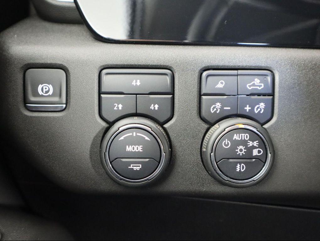 used 2024 Chevrolet Silverado 2500 car, priced at $57,998