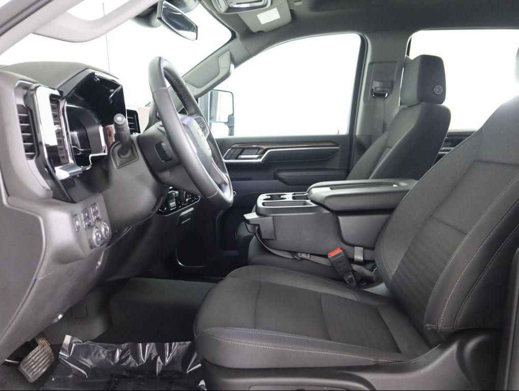 used 2024 Chevrolet Silverado 2500 car, priced at $57,998