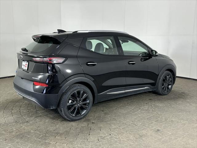 used 2022 Chevrolet Bolt EUV car, priced at $20,998