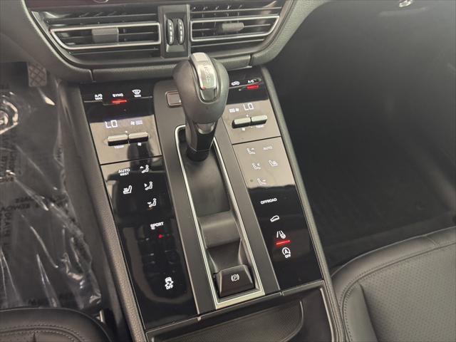 used 2022 Porsche Macan car, priced at $45,998