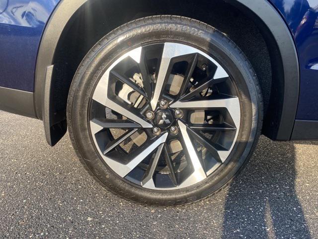 used 2023 Mitsubishi Outlander car, priced at $26,988