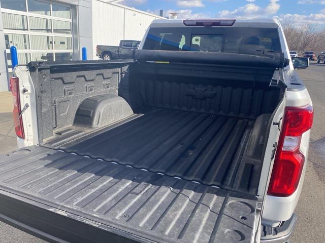 used 2022 Chevrolet Silverado 1500 car, priced at $41,988