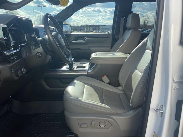 used 2022 Chevrolet Silverado 1500 car, priced at $41,988
