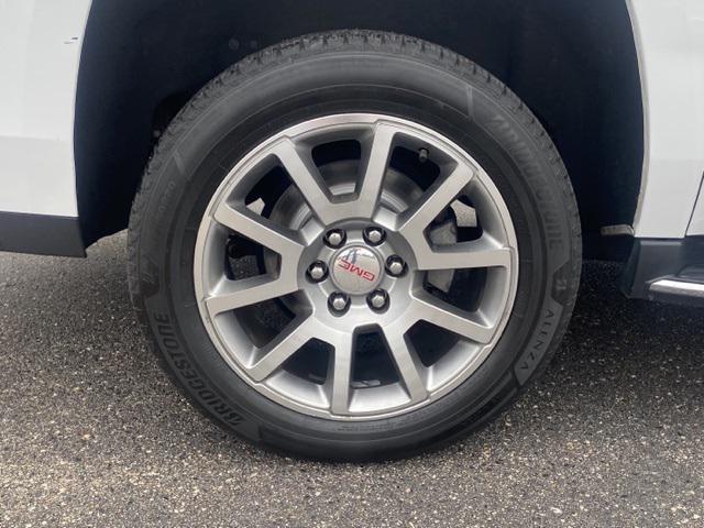 used 2020 GMC Yukon XL car, priced at $33,988