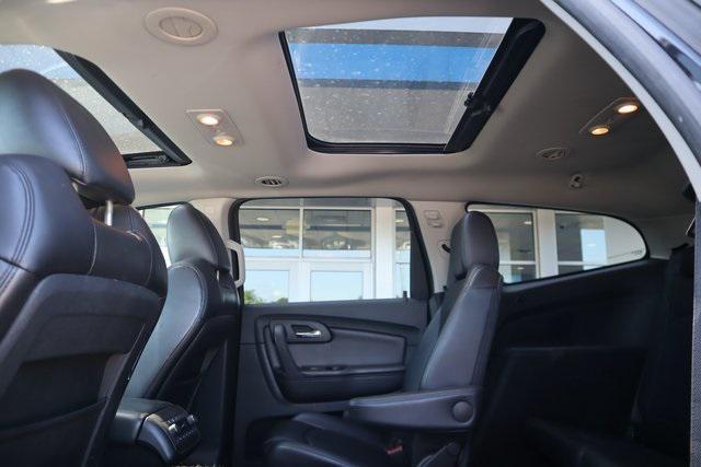 used 2012 Chevrolet Traverse car, priced at $8,988