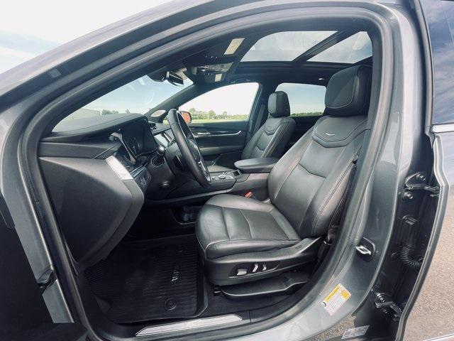 used 2021 Cadillac XT5 car, priced at $36,988