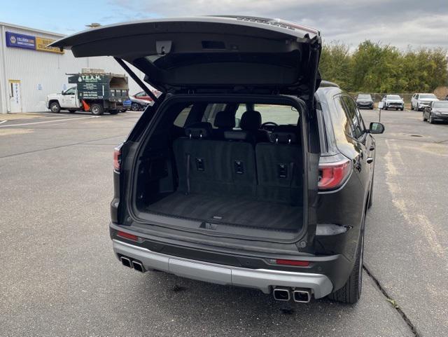 used 2024 GMC Acadia car, priced at $39,888