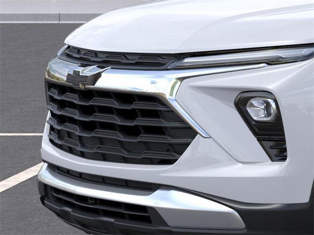 new 2025 Chevrolet TrailBlazer car, priced at $28,975