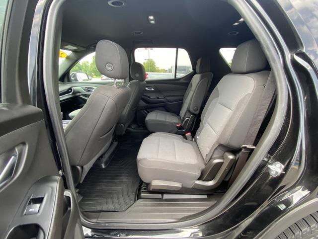 used 2022 Chevrolet Traverse car, priced at $31,988