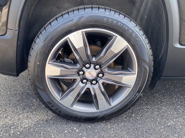 used 2019 GMC Acadia car, priced at $22,988