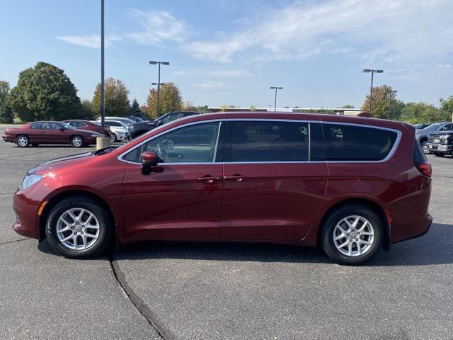 used 2017 Chrysler Pacifica car, priced at $12,555