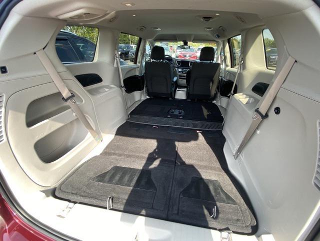 used 2017 Chrysler Pacifica car, priced at $12,555