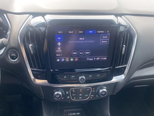used 2022 Chevrolet Traverse car, priced at $34,988