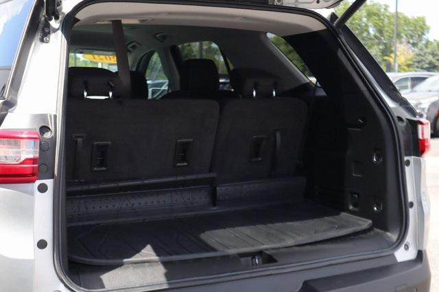 used 2021 Chevrolet Traverse car, priced at $32,988