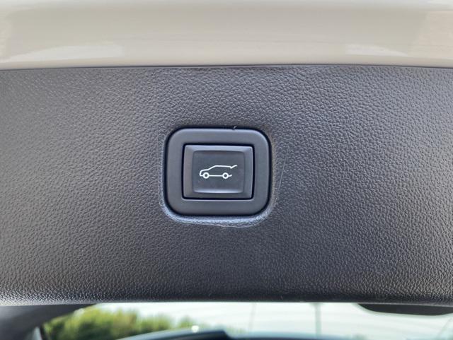 used 2023 Chevrolet Blazer car, priced at $29,988