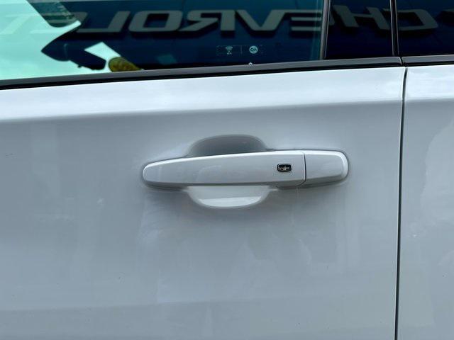 used 2022 Chevrolet Traverse car, priced at $31,988