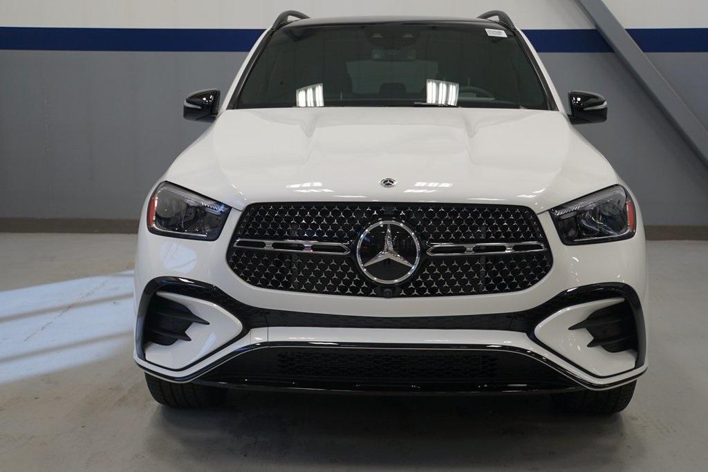 new 2025 Mercedes-Benz GLE 450 car, priced at $87,715