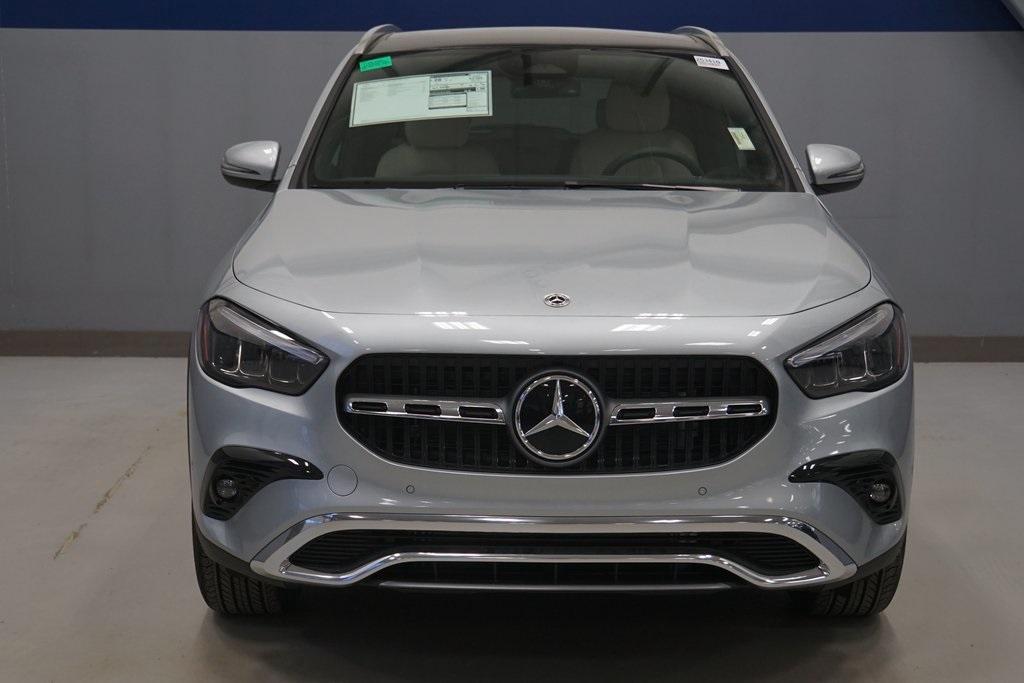 new 2025 Mercedes-Benz GLA 250 car, priced at $51,070