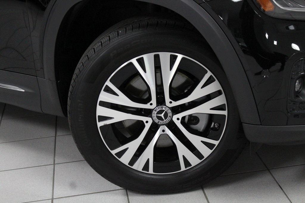 used 2025 Mercedes-Benz GLB 250 car, priced at $41,595