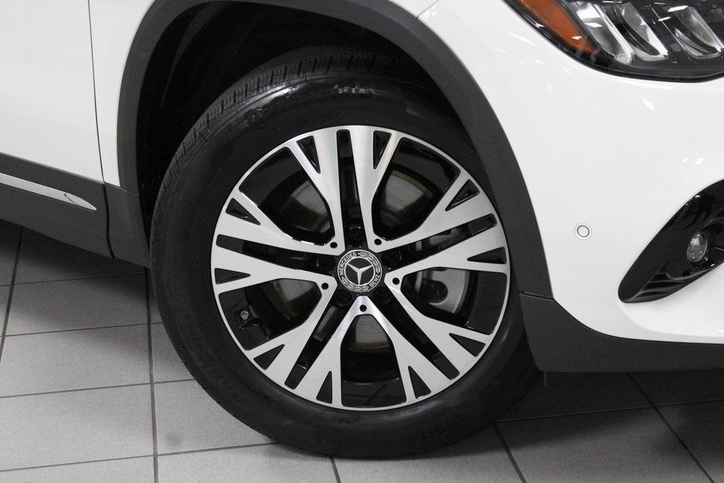 used 2025 Mercedes-Benz GLA 250 car, priced at $42,002