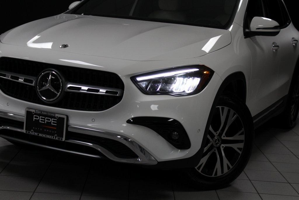 used 2025 Mercedes-Benz GLA 250 car, priced at $42,002