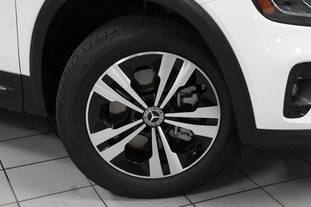 used 2025 Mercedes-Benz GLB 250 car, priced at $39,498