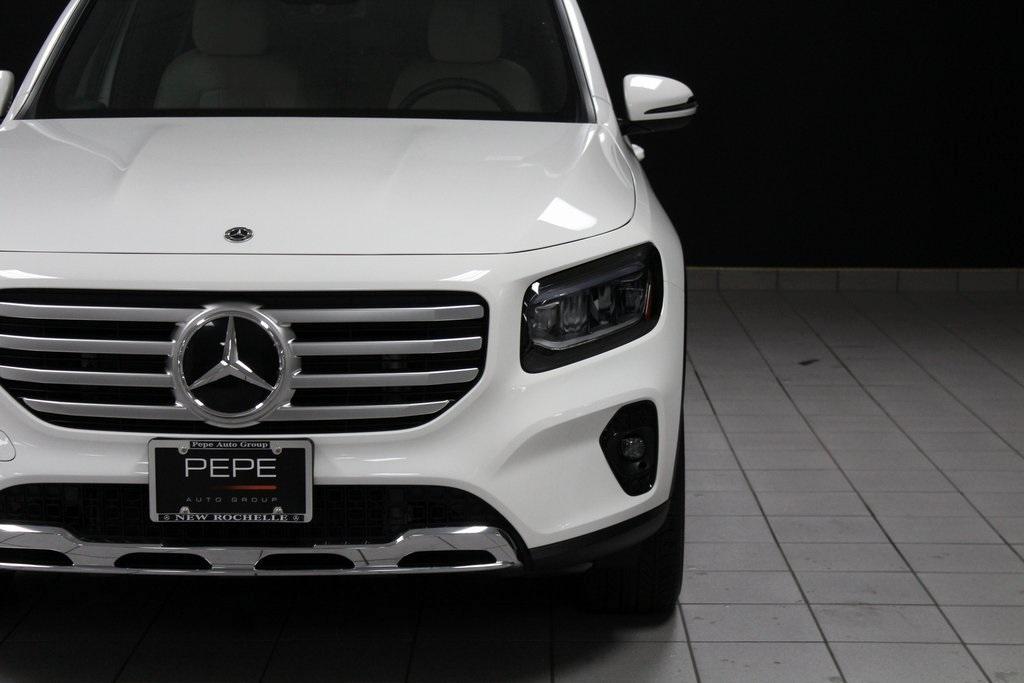 used 2025 Mercedes-Benz GLB 250 car, priced at $39,498