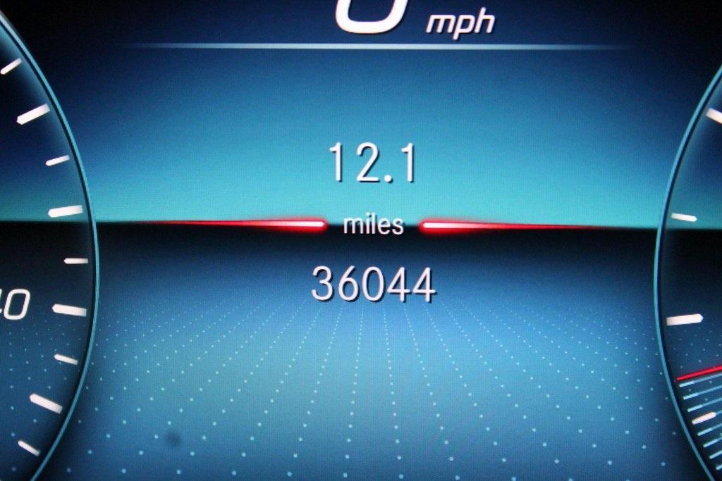 used 2022 Mercedes-Benz GLB 250 car, priced at $31,994