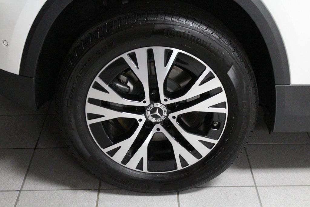 used 2025 Mercedes-Benz GLA 250 car, priced at $41,595