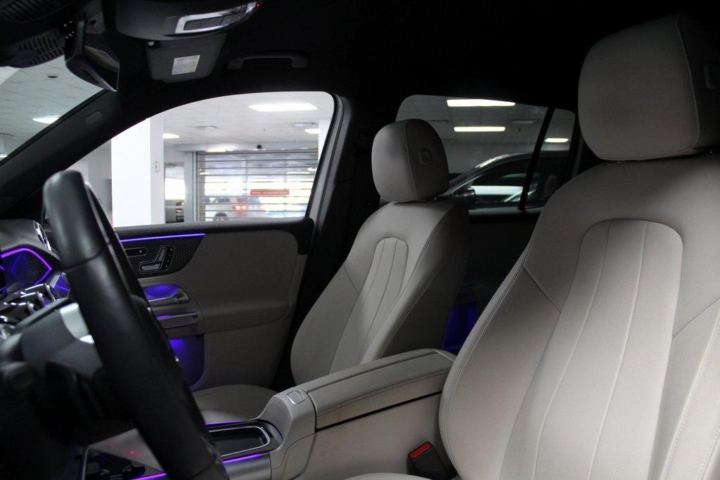 used 2025 Mercedes-Benz GLB 250 car, priced at $46,591