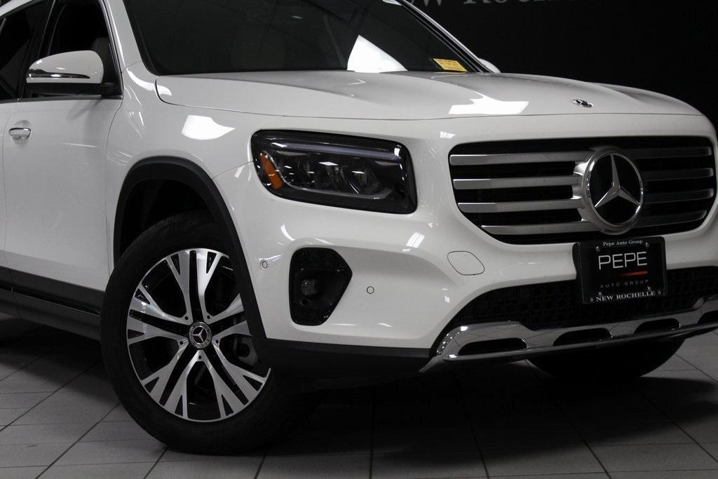 used 2025 Mercedes-Benz GLB 250 car, priced at $46,591