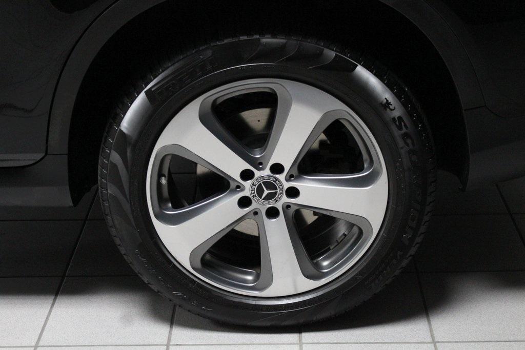 used 2022 Mercedes-Benz GLC 300 car, priced at $32,578