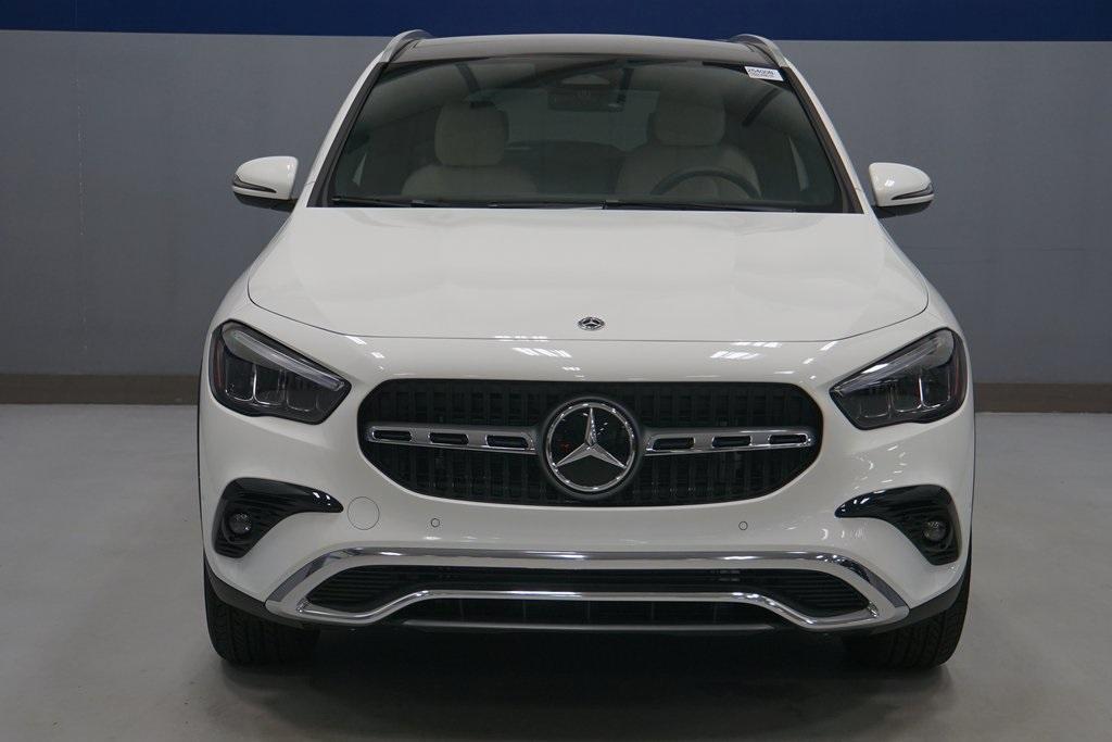 new 2025 Mercedes-Benz GLA 250 car, priced at $47,650