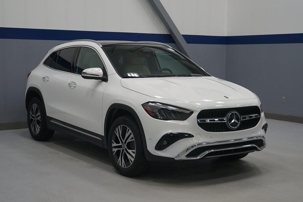 new 2025 Mercedes-Benz GLA 250 car, priced at $47,650